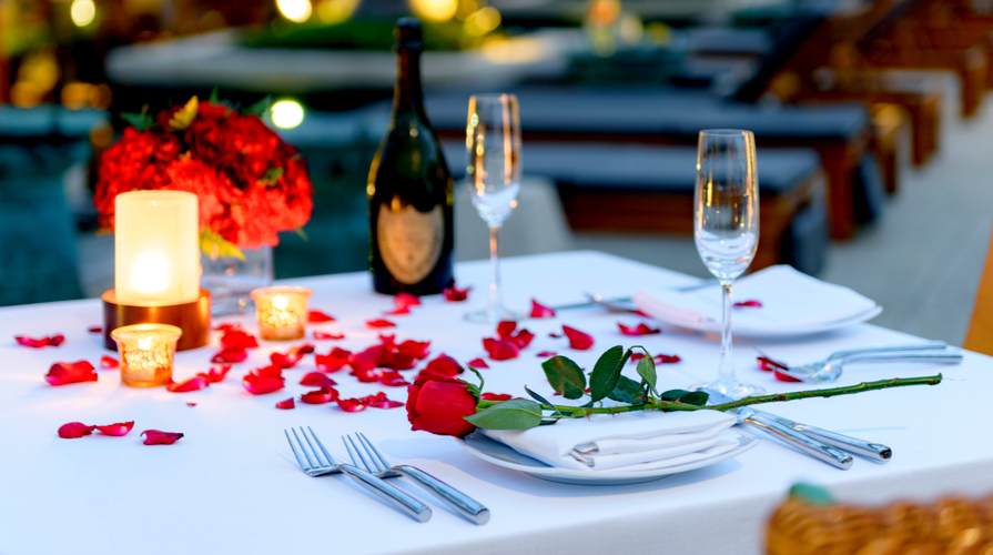 San Valentino a casa: il menù perfetto per una cenetta romantica